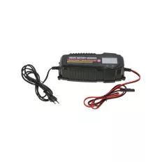 AKO 371037 akkumulátortöltő, 12 V / AGM (villanypásztor)