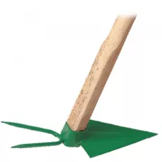   10121 hegyes villáskapa (festett) (magyar típus), fanyéllel