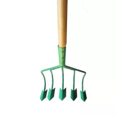 15755 kultivátor (5-ágú) (festett acél), fanyéllel