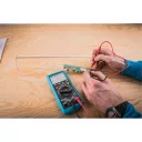 Extol Premium 8831250 digitális multiméter, A/V/Ω/°C/°F