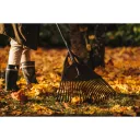 Fiskars Solid lombseprű XL - 64 cm