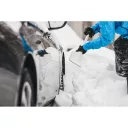 Fiskars 1019347 SnowXpert prémium autós hólapát - 22 cm (fehér)