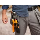 Fiskars 1023620 kés kifinomult famunkákhoz tokba épített élezővel - 21 cm (8 cm pengehossz)