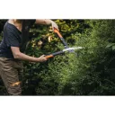 Fiskars PowerGearX HSX92 fém fogaskerekes sövénynyíró olló - 63 cm