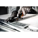 Fiskars 1027224 CarbonMax összecsukható pengekés (trapézpengés)