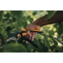 Fiskars Plus P521 metszőolló, mellévágó (max Ø 24 mm)