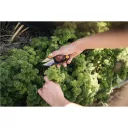 Fiskars Solid SP220 fűszernövényvágó olló (130 mm)