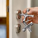 Knipex 00 11 01 TwinKey kapcsolószekrény kulcs (használatos szekrényekhez és elzáró rendszerekhez)