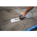 Kubala 0488 Master Line XL köszőnyeg simító, lekerekített sarkokkal 405x80 mm - sima (1,0 mm vtg inox, 3K gumírozott nyél)