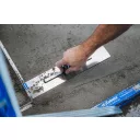 Kubala 0488 Master Line XL köszőnyeg simító, lekerekített sarkokkal 405x80 mm - sima (1,0 mm vtg inox, 3K gumírozott nyél)