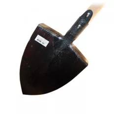   Muta 10105 erősített, kovácsolt ásó (acél) (1400 g), taposóéllel, fanyéllel