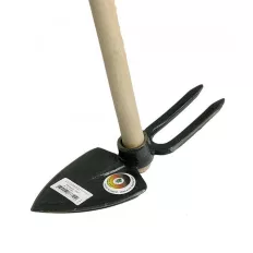   Struc Muta 10123 kovácsolt villáskapa (hegyes), fanyéllel, 750 g