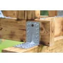 Vormann 070932000 derékszögű szöglemez, erősített, 90x90x65 mm (2,5 mm vtg, horganyzott)